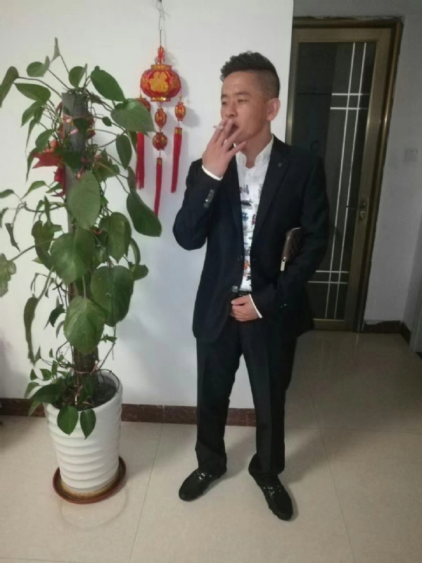 男人三十而立的第二张照片--嘉兴相亲服务中心