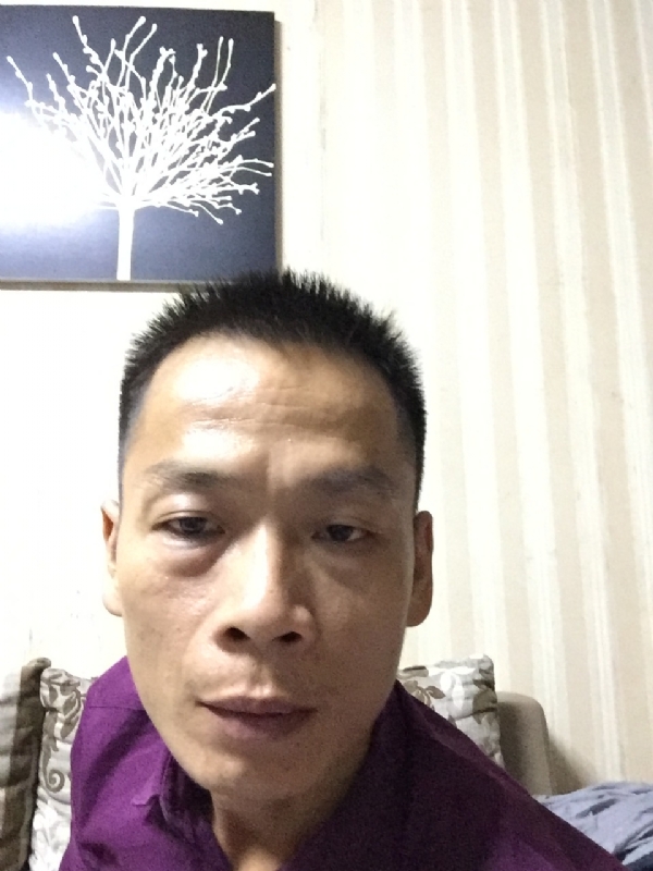 alongzhe的第一张照片--嘉兴相亲服务中心