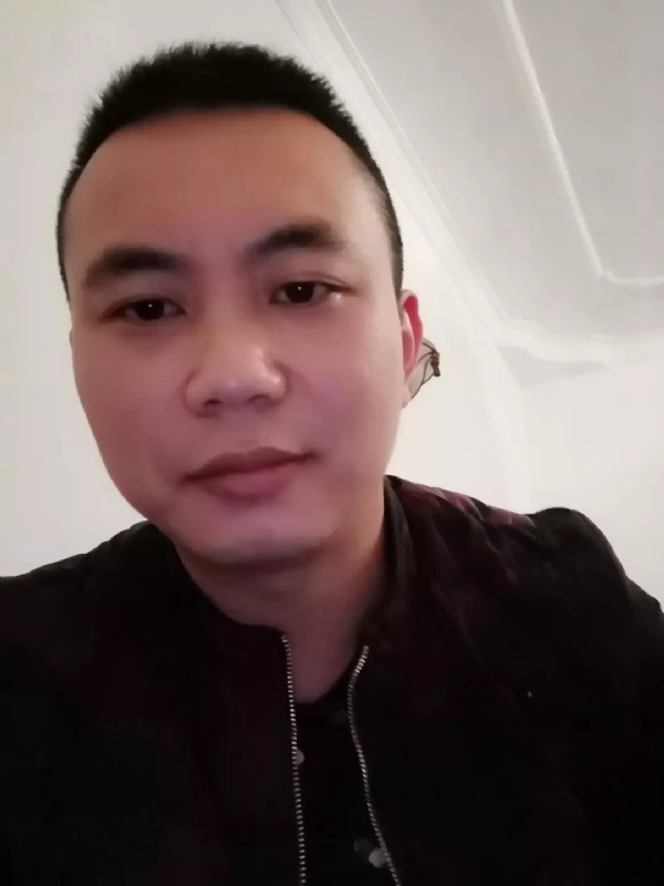 喜闻香气的第一张照片--嘉兴相亲服务中心