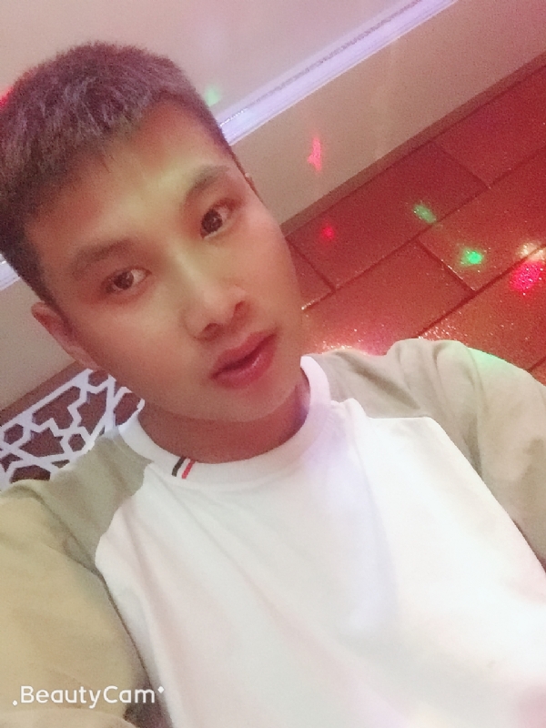 阿锋的第一张照片--嘉兴相亲服务中心