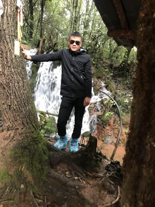 譕訫的第一张照片--嘉兴相亲服务中心