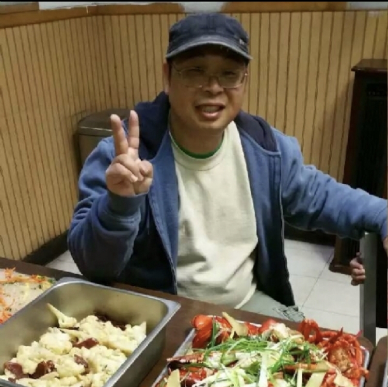 wally的第一张照片--嘉兴相亲服务中心