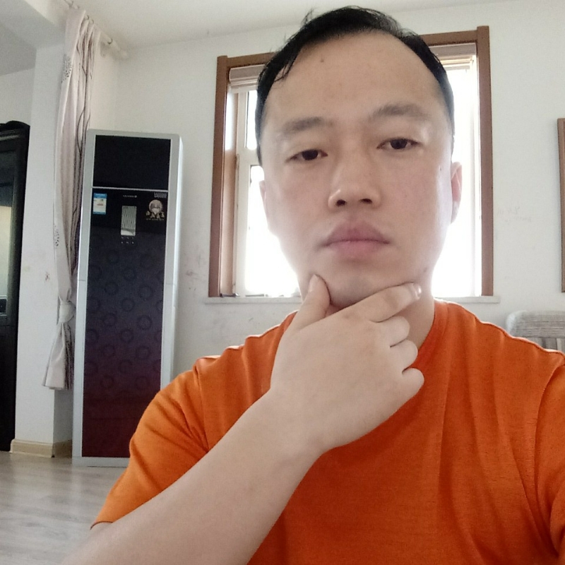 爱热闹的人的第一张照片--嘉兴相亲服务中心