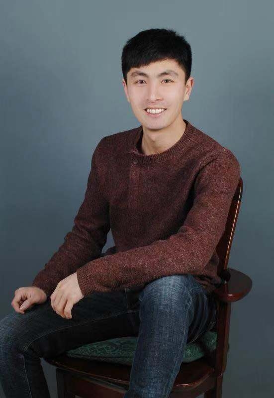 王泽的第二张照片--嘉兴相亲服务中心