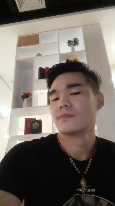 涵博随缘的第一张照片--嘉兴相亲服务中心