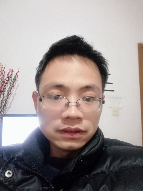 明月天涯的第一张照片--嘉兴相亲服务中心