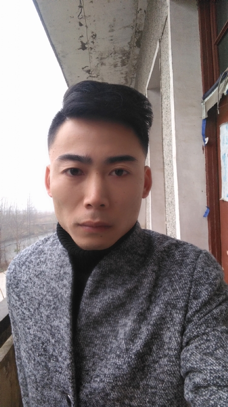 谁伴我闯荡的第一张照片--嘉兴相亲服务中心