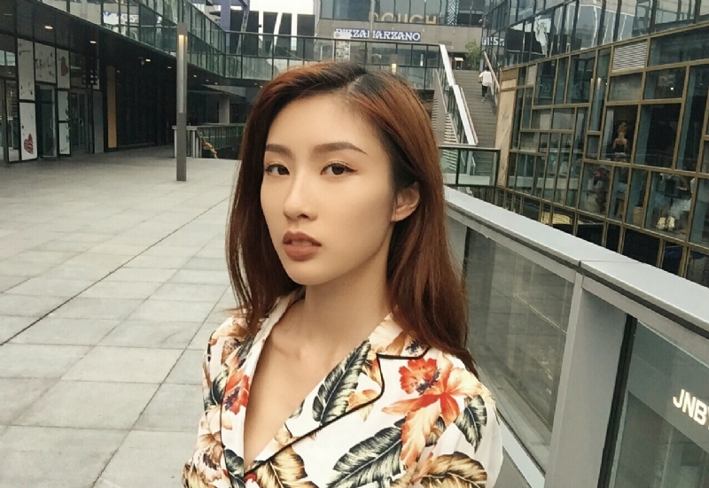 蘇悅的第四张照片--嘉兴相亲服务中心
