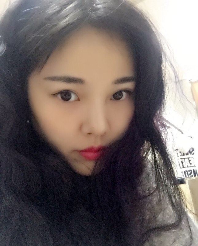 馨馨向荣的第二张照片--嘉兴相亲服务中心
