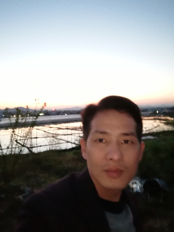 不忘初心的第一张照片--嘉兴相亲服务中心