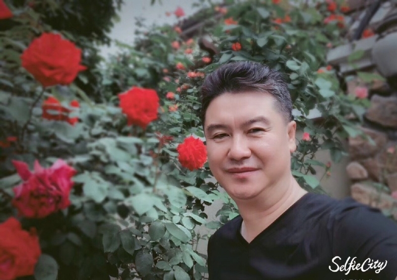 姓李名光耀的第一张照片--嘉兴相亲服务中心
