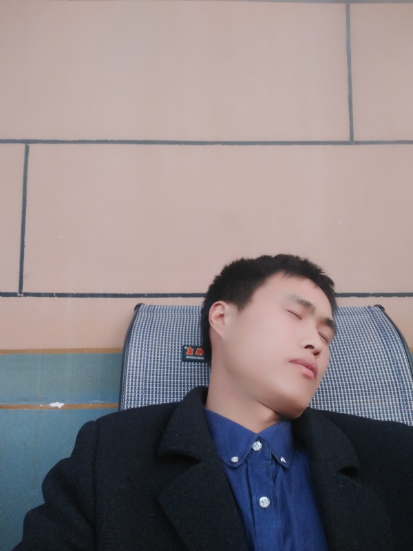有钱爱情才能长久的第一张照片--嘉兴相亲服务中心