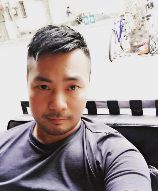 刘江平的第二张照片--嘉兴相亲服务中心