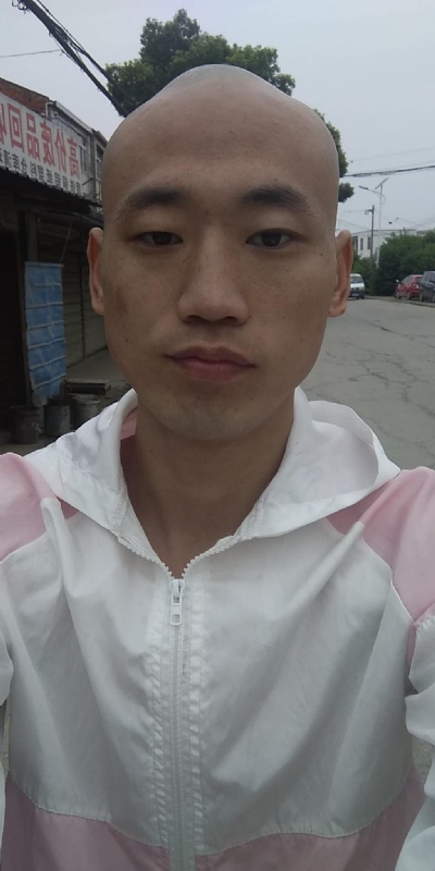 花花公子的第一张照片--嘉兴相亲服务中心