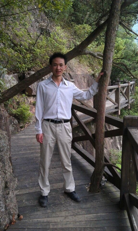 爱尚鞋的第一张照片--嘉兴相亲服务中心