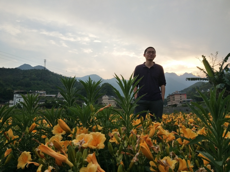 黄晓东的第一张照片--嘉兴相亲服务中心