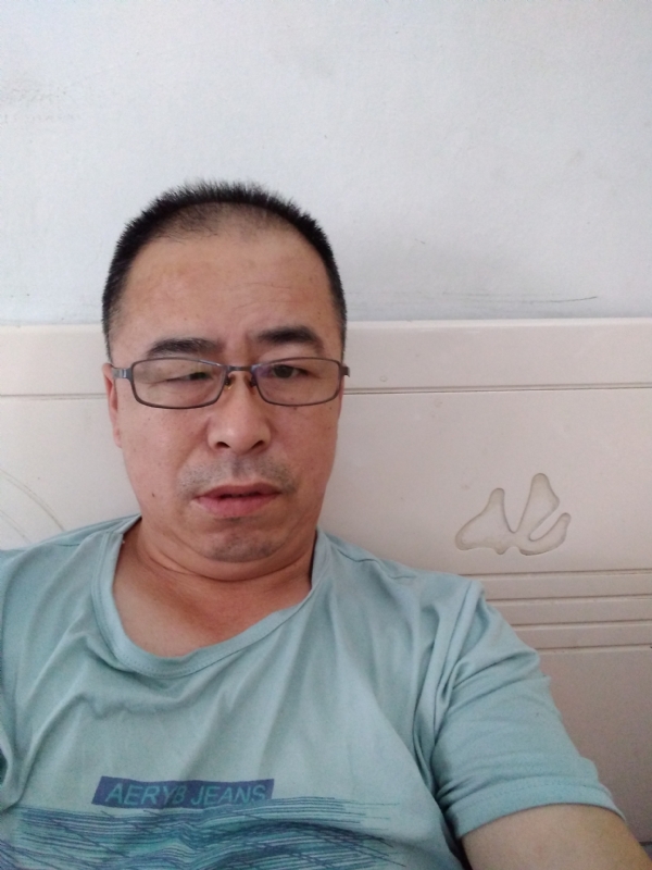 大叔的第一张照片--嘉兴相亲服务中心