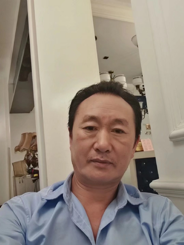 青松的第一张照片--嘉兴相亲服务中心