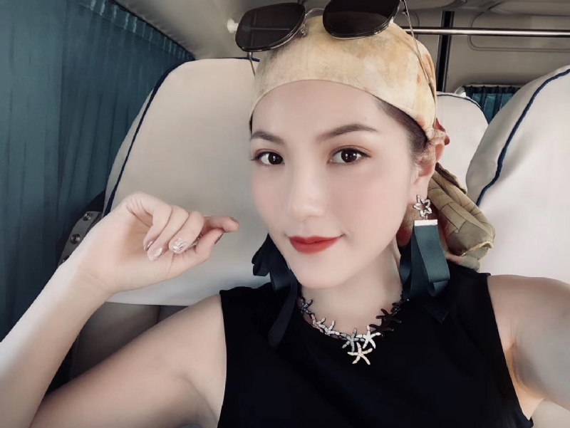 Yulili的第一张照片--嘉兴相亲服务中心