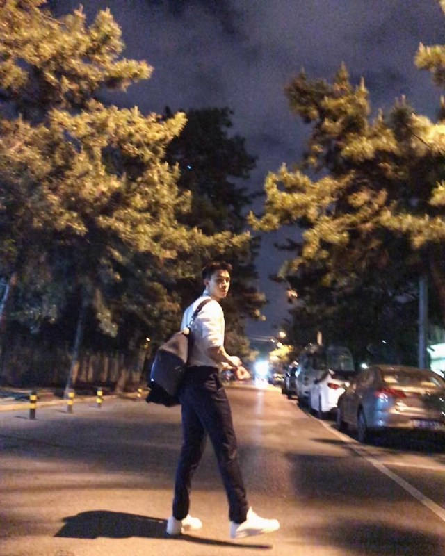 深海的第二张照片--嘉兴相亲服务中心