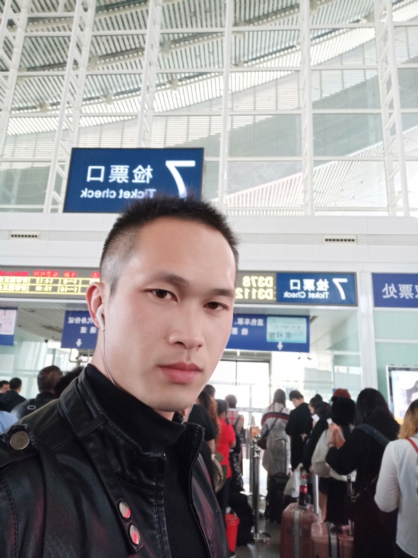 一叶知秋的第一张照片--嘉兴相亲服务中心