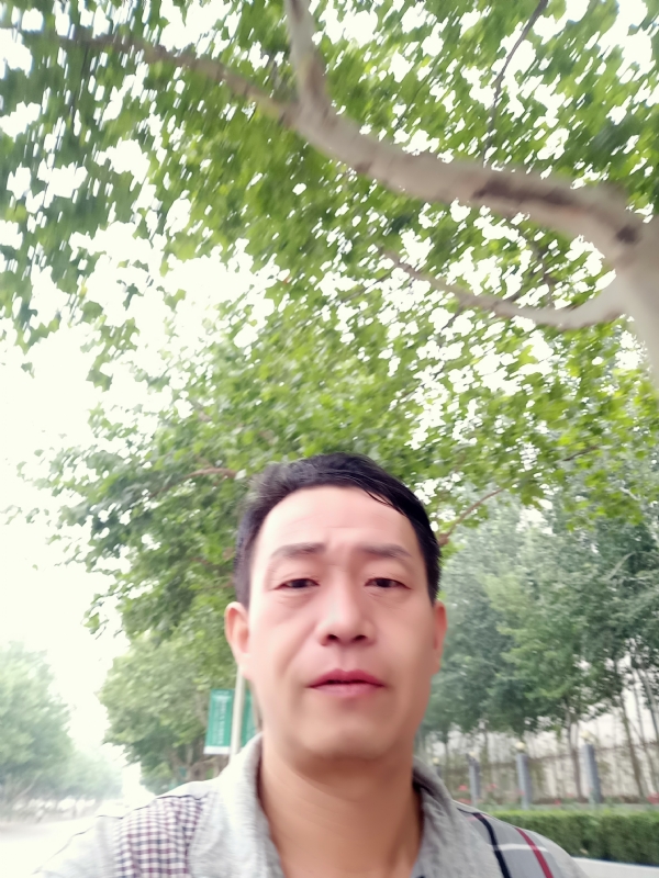 阳光的第一张照片--嘉兴相亲服务中心
