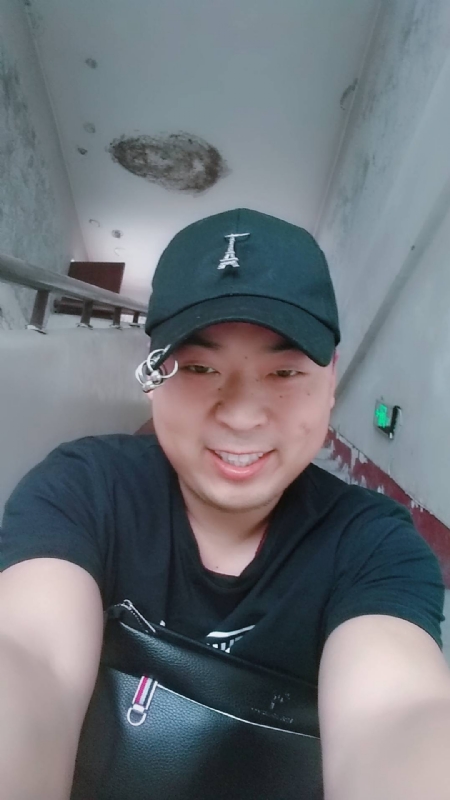 前世今生的爱的第一张照片--嘉兴相亲服务中心