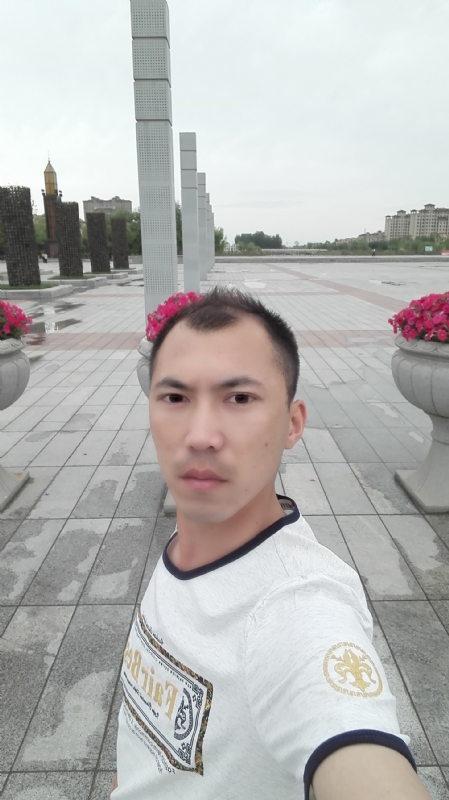 天平的第一张照片--嘉兴相亲服务中心
