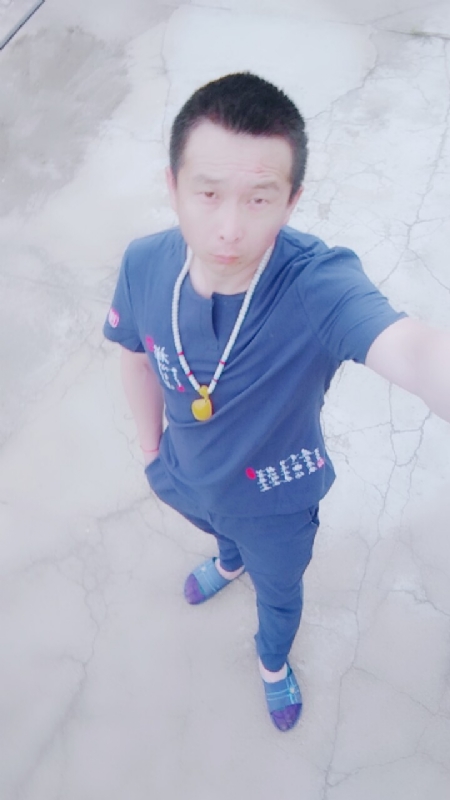 一叶之秋的第一张照片--嘉兴相亲服务中心