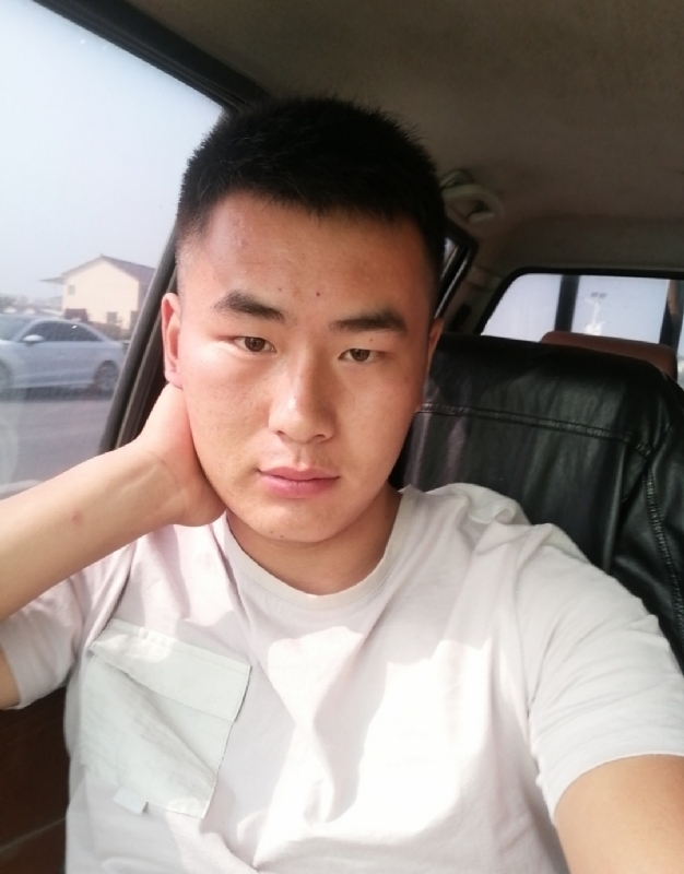 马宏亮的第二张照片--嘉兴相亲服务中心