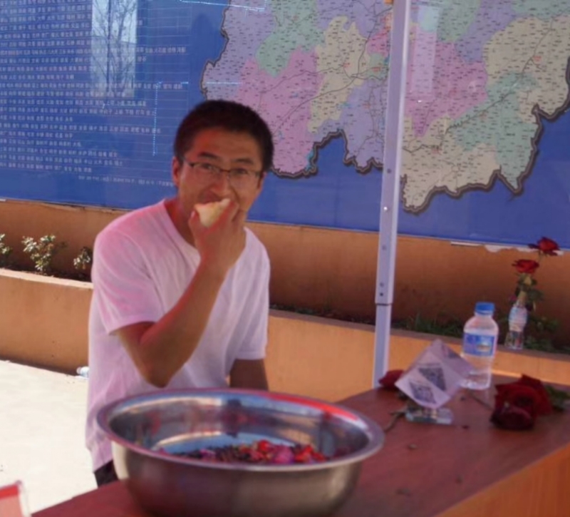 寻水的第一张照片--嘉兴相亲服务中心