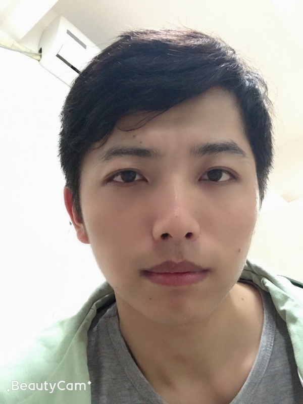 杨树的第一张照片--嘉兴相亲服务中心
