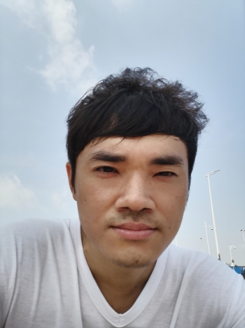 老实人的第一张照片--嘉兴相亲服务中心