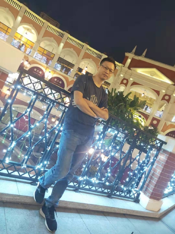 落单恋人的第一张照片--嘉兴相亲服务中心