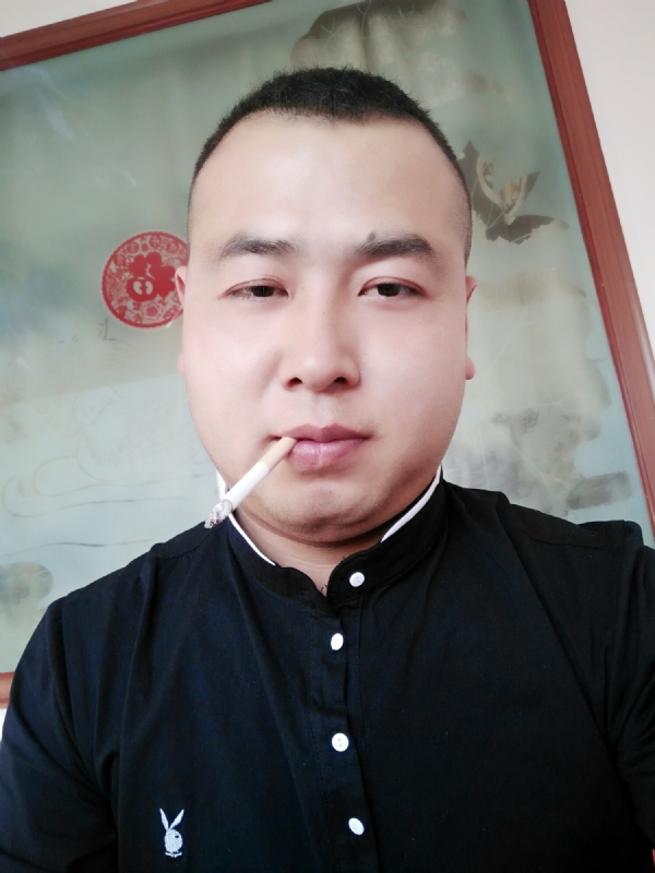 贰爺的第一张照片--嘉兴相亲服务中心