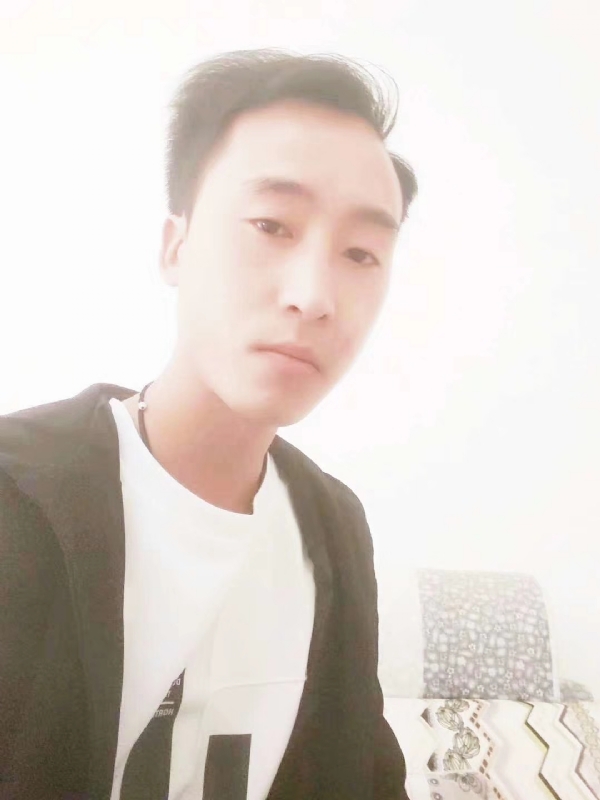 萧艺的第一张照片--嘉兴相亲服务中心