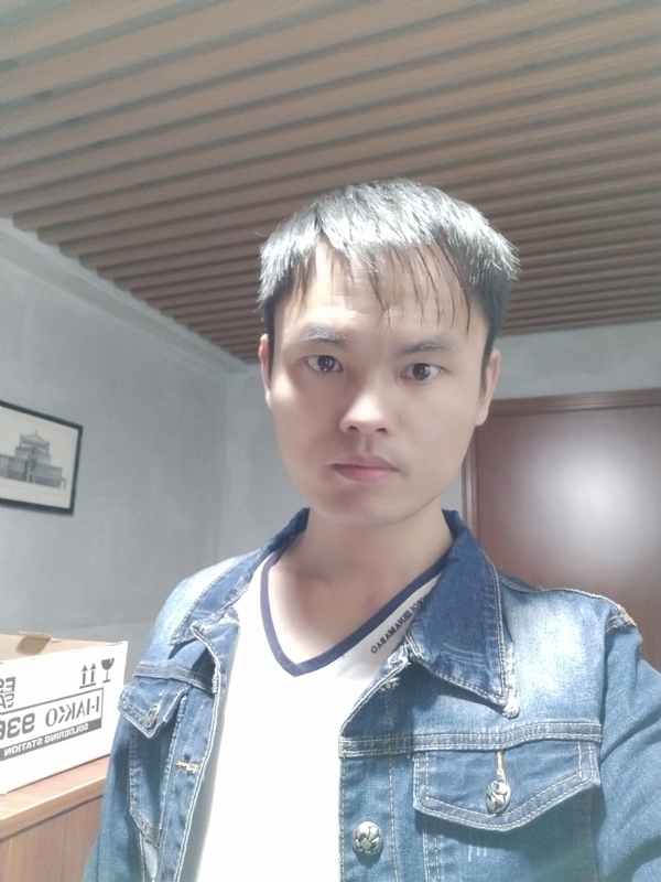 阿信的第一张照片--嘉兴相亲服务中心