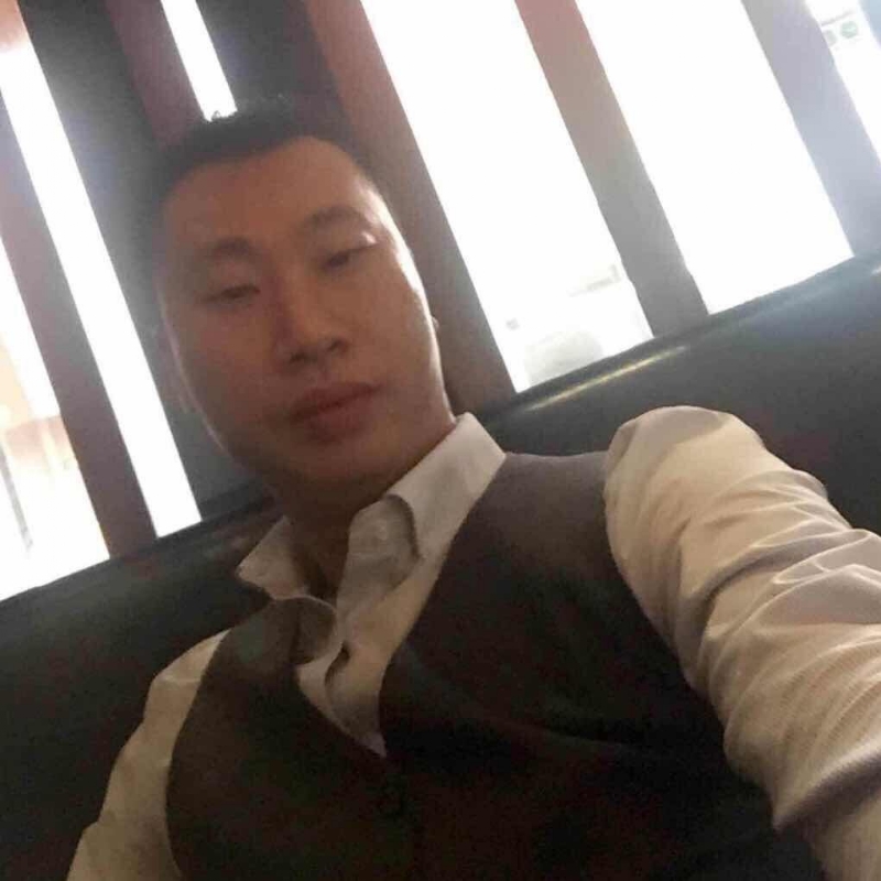 陈威的第一张照片--嘉兴相亲服务中心