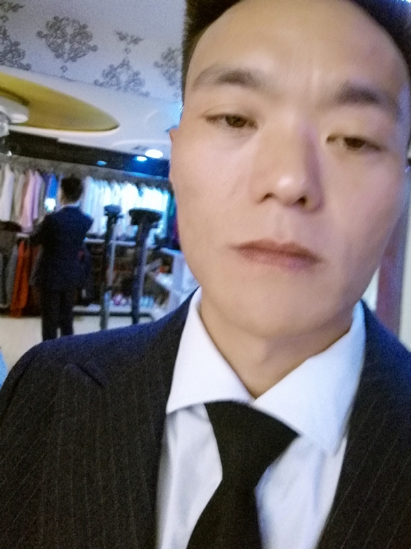 醉酒的蝴蝶的第二张照片--嘉兴相亲服务中心