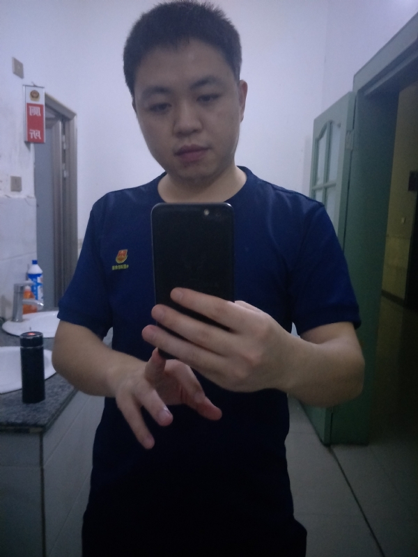 訫尘的第一张照片--嘉兴相亲服务中心