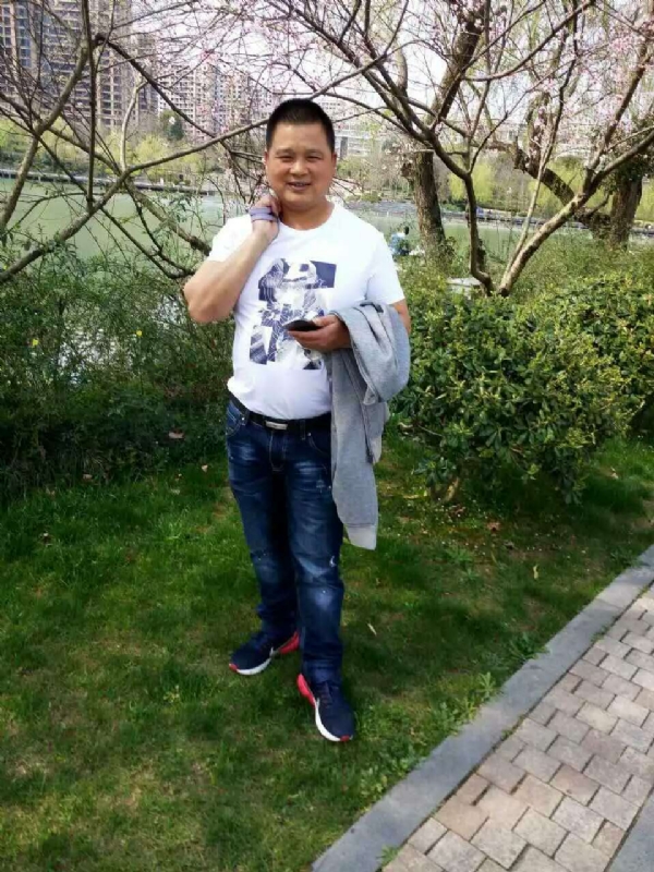 纯爷们的第一张照片--嘉兴相亲服务中心