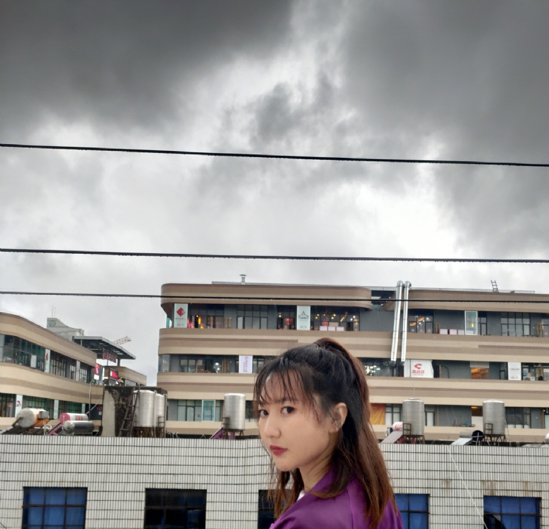 李家小姐的第三张照片--嘉兴相亲服务中心