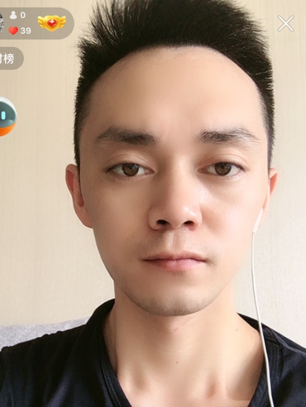 游爽的第一张照片--嘉兴相亲服务中心