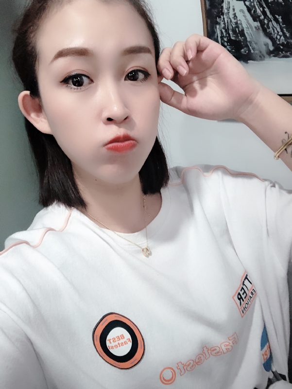 Amy的第三张照片--嘉兴相亲服务中心