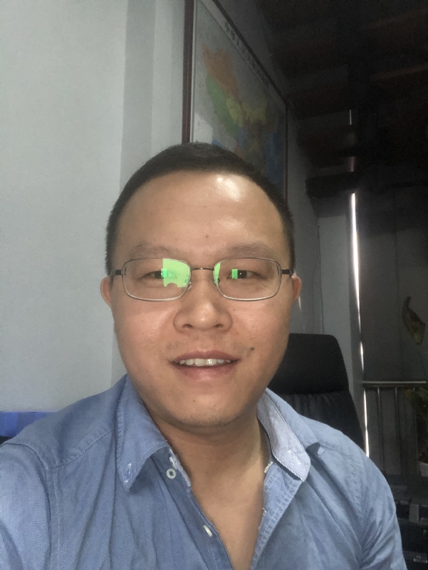 小吴的第一张照片--嘉兴相亲服务中心