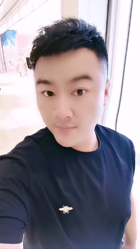 微风徐徐的第二张照片--嘉兴相亲服务中心