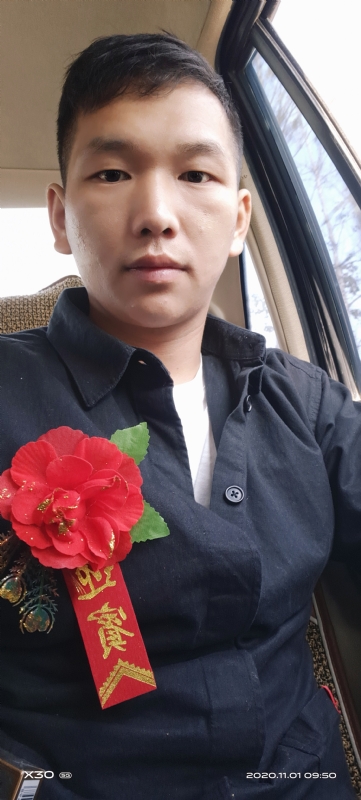可爱的小猪的第一张照片--嘉兴相亲服务中心