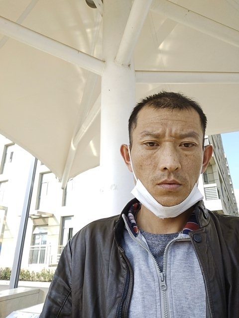 孤狼的第一张照片--嘉兴相亲服务中心