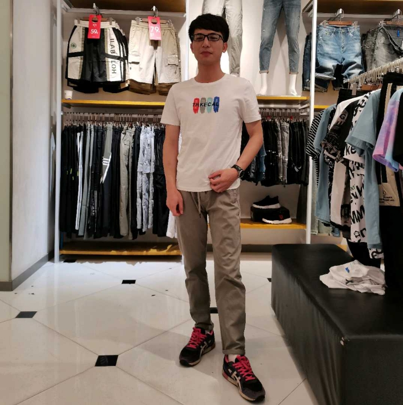展昭的第三张照片--嘉兴相亲服务中心