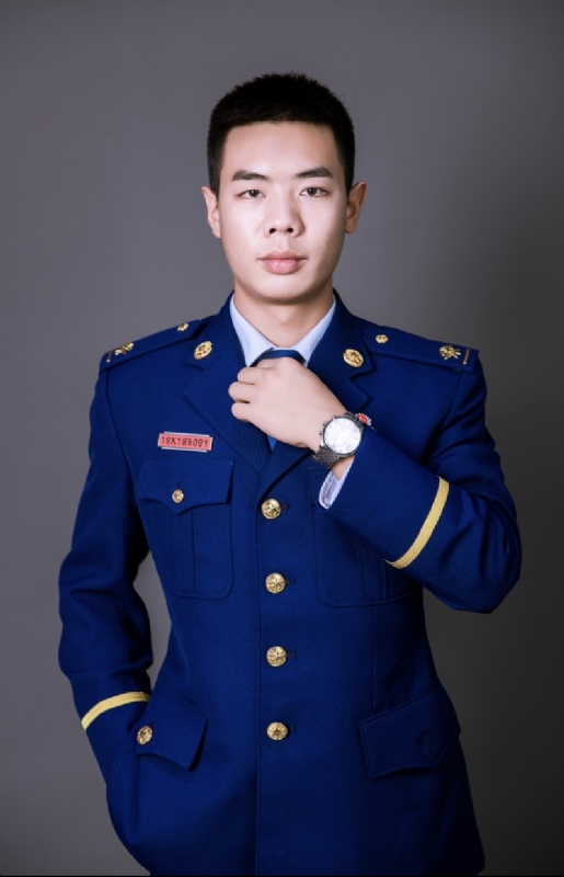 YANG的第一张照片--嘉兴相亲服务中心